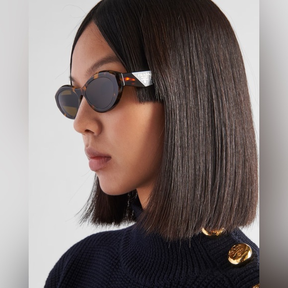 Authentic Prada Sunglasses ๐ค - Picture 9 of 10
